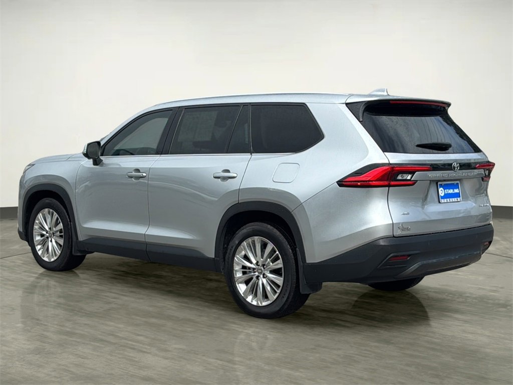 Used 2024 Toyota Grand Highlander XLE image 6