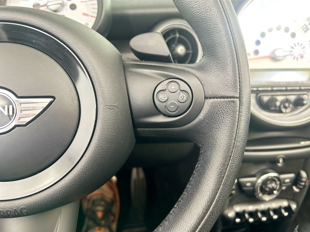 Used 2014 MINI Cooper S FWD image 12