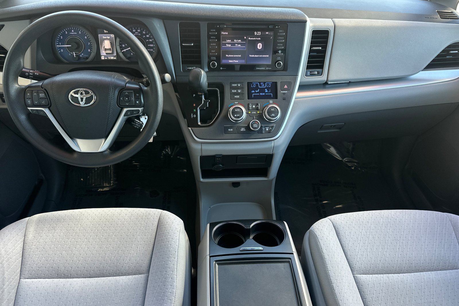 Used 2020 Toyota Sienna LE FWD image 16