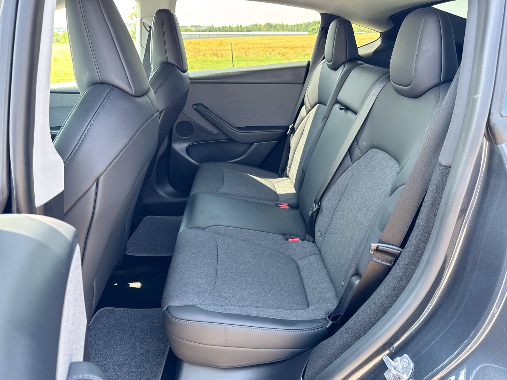 Used 2026 Tesla Model Y AWD image 21