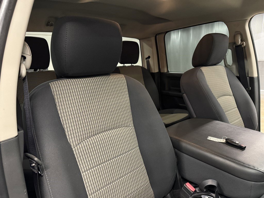 Used 2012 RAM 3500 ST w/ Chrome Appearance Group AWD/4WD image 36