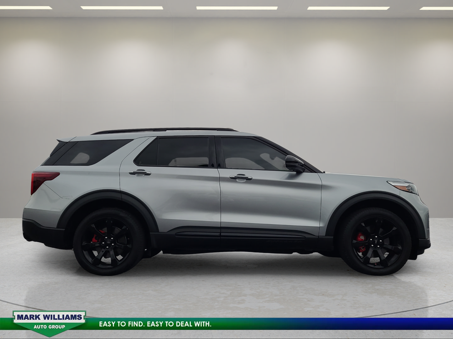 Used 2024 Ford Explorer ST w/ Equipment Group 401A AWD/4WD image 2