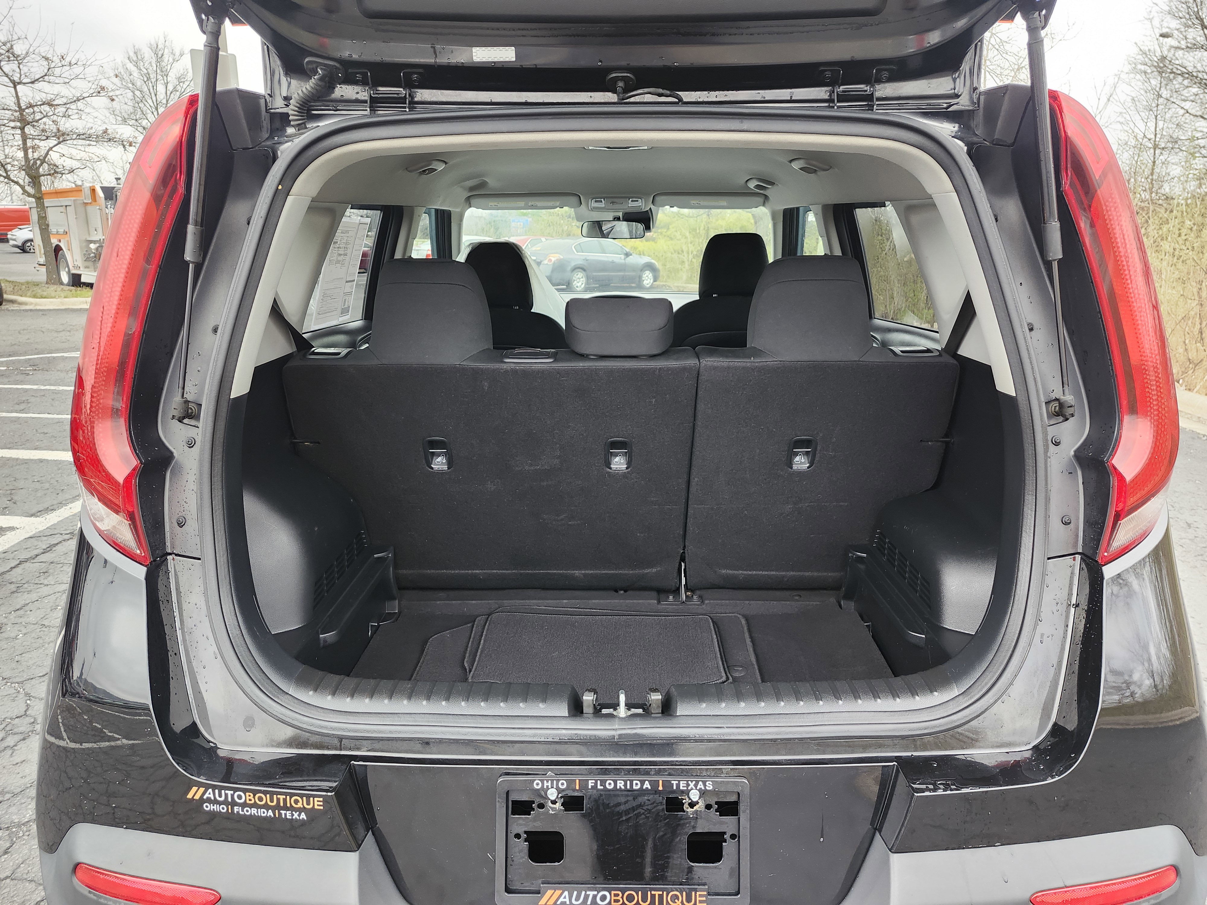 Used 2022 Kia Soul LX w/ Technology Package image 21