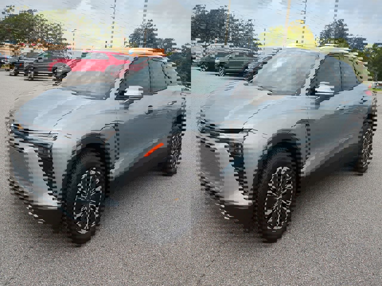 Used 2024 Chevrolet Blazer EV LT image 8