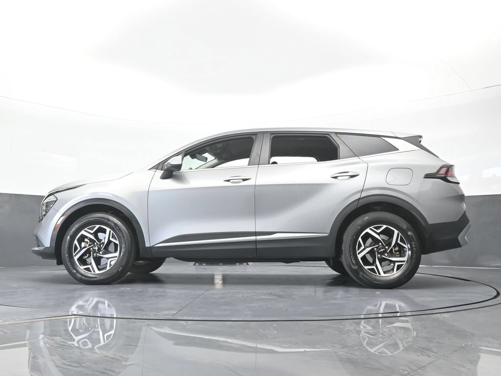 Used 2024 Kia Sportage LX AWD/4WD image 57