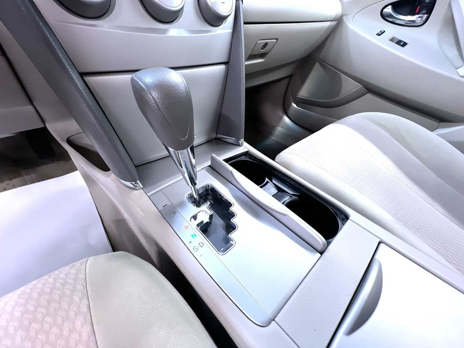 Used 2011 Toyota Camry LE w/ LE Extra-Value Pkg FWD image 27