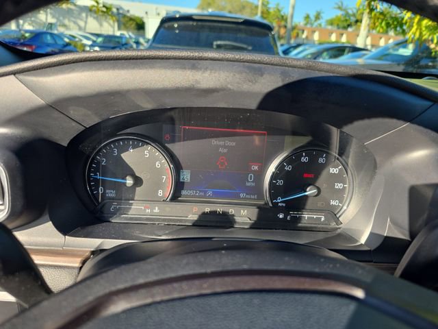 Used 2020 Ford Explorer Limited image 17