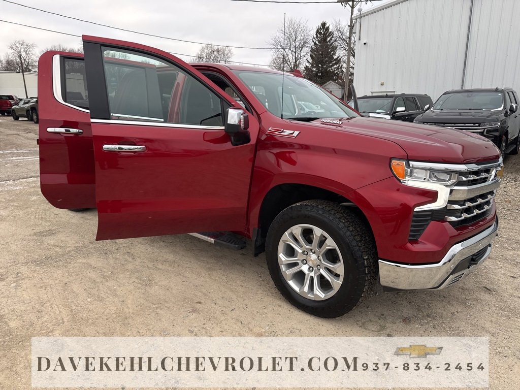 Used 2024 Chevrolet Silverado 1500 LTZ w/ LTZ Premium Package image 36