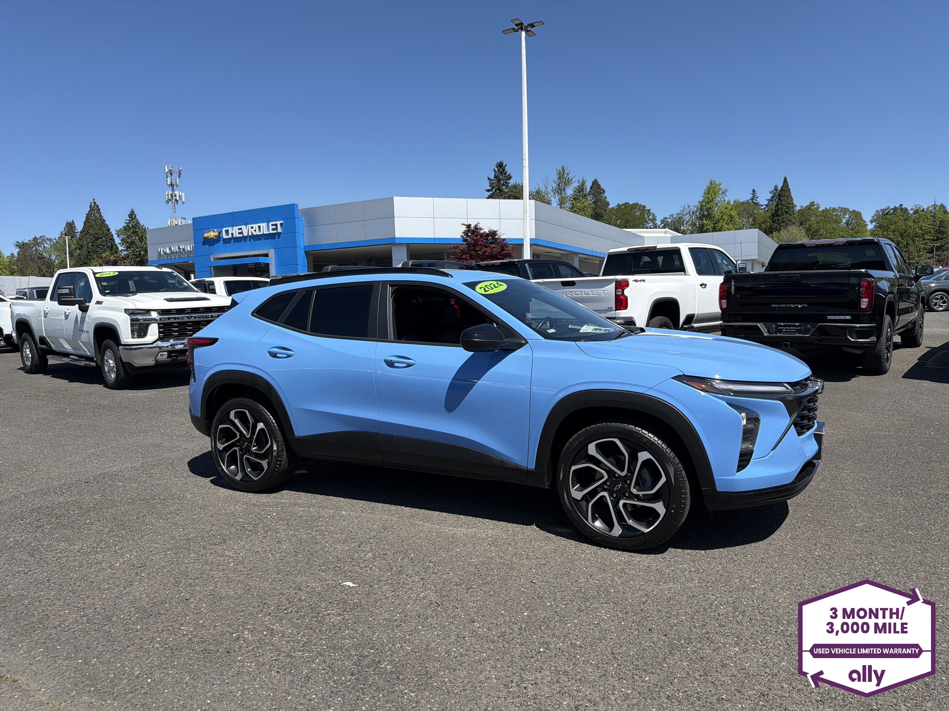 Used 2024 Chevrolet Trax RS w/ Driver Confidence Package FWD image 7