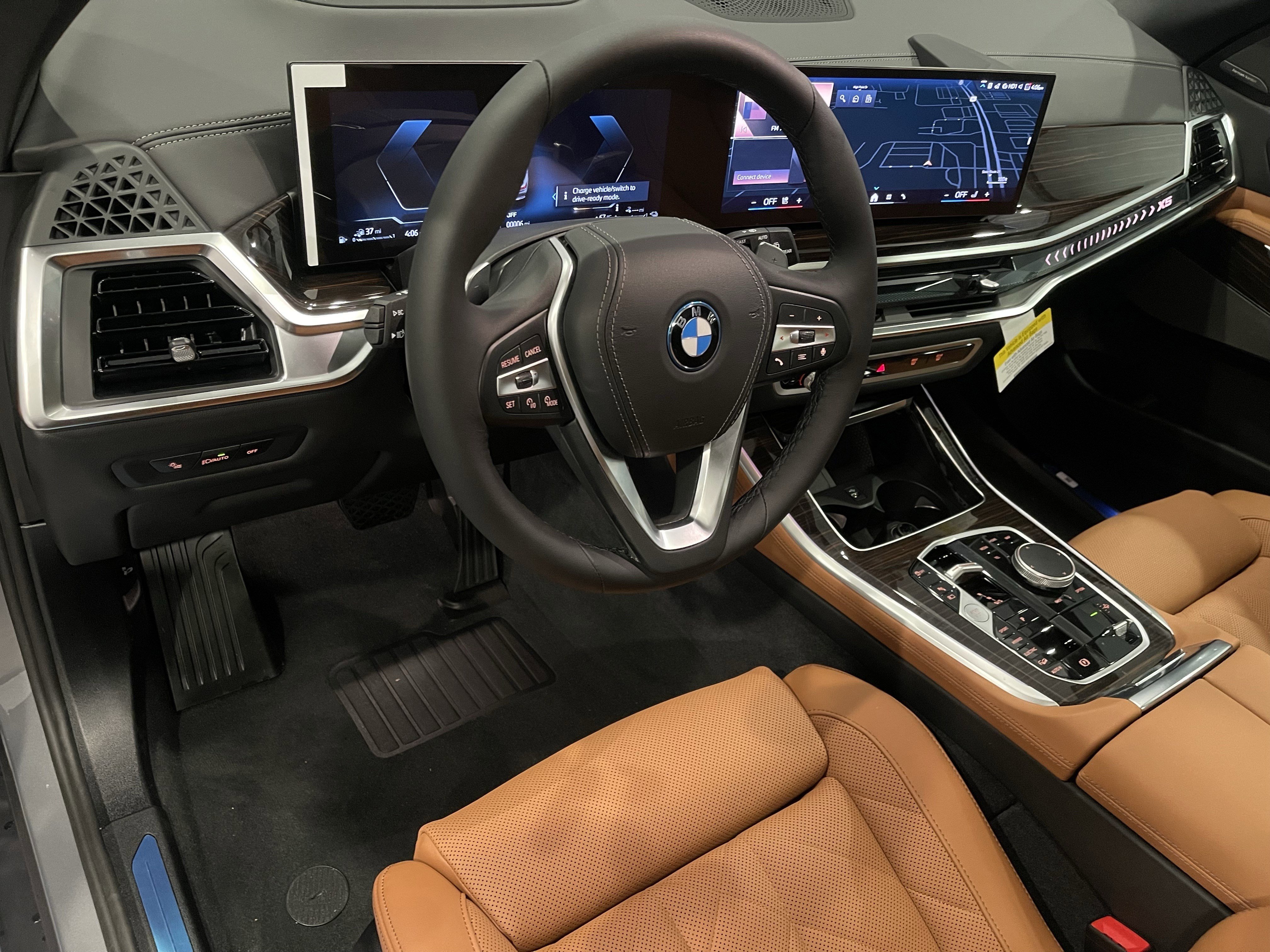 New 2026 BMW X5 xDrive50e w/ Premium Package AWD/4WD image 7
