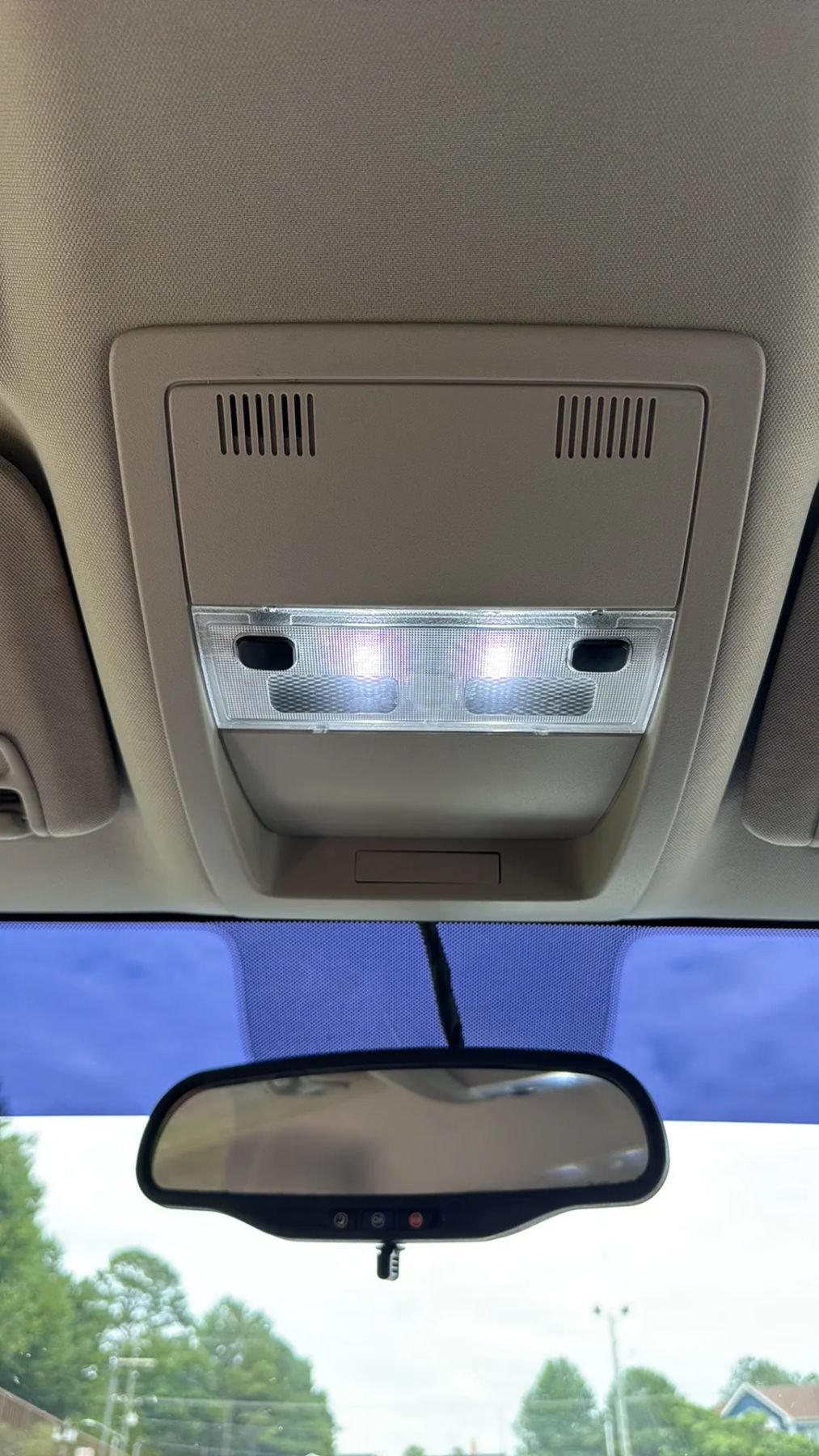 Used 2014 Chevrolet Silverado 2500 LT AWD/4WD image 32