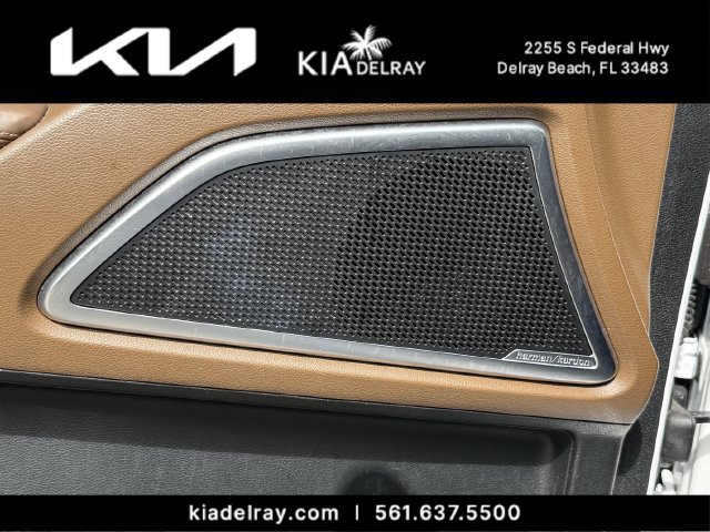 Certified 2022 Kia Telluride SX w/ SX Prestige Package AWD/4WD image 18