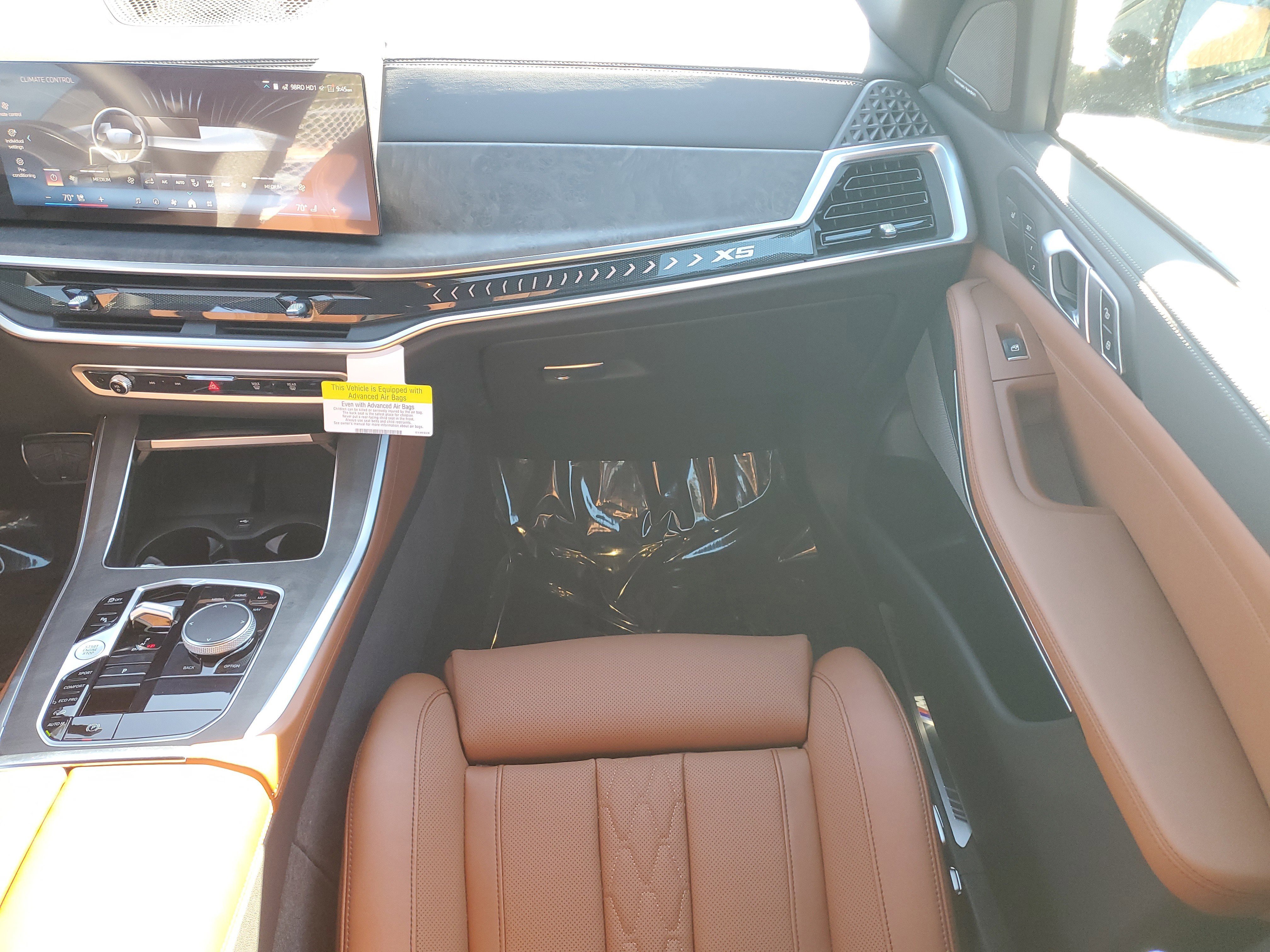 New 2026 BMW X5 xDrive40i w/ M Sport Package image 16