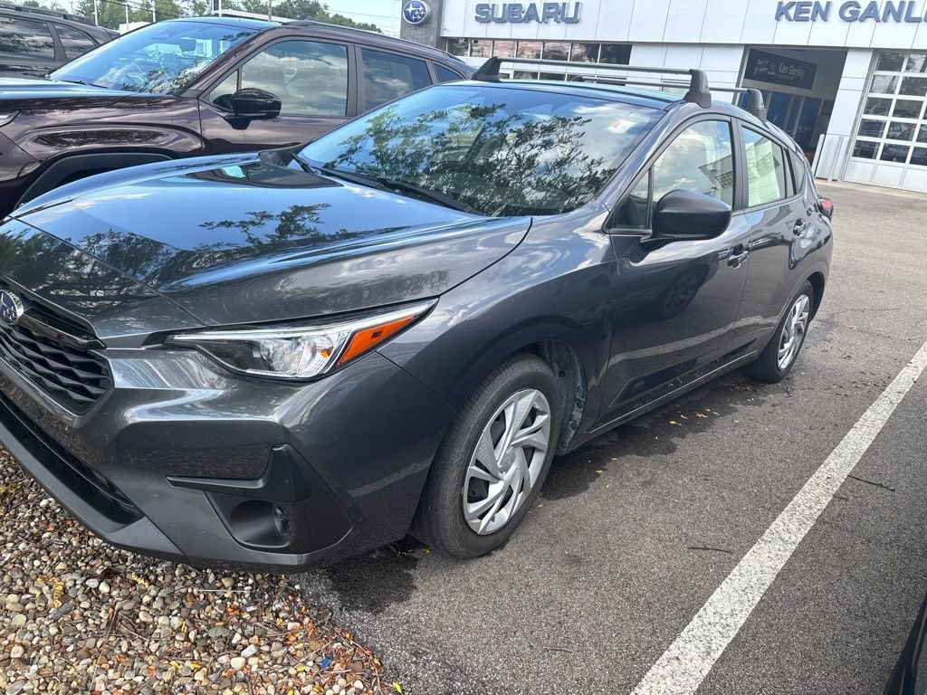 Used 2024 Subaru Impreza 2.0i AWD/4WD image 2