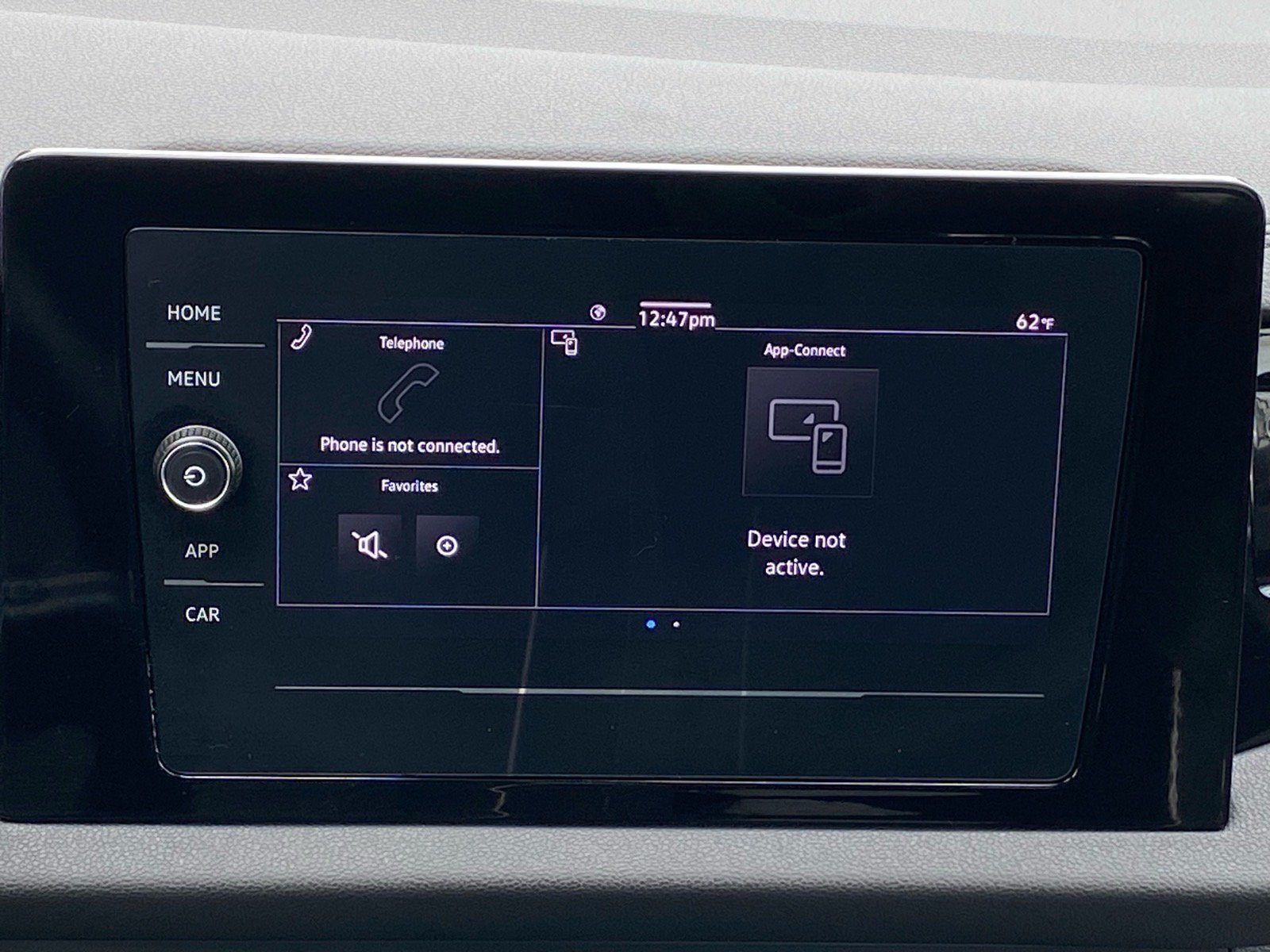 Certified 2025 Volkswagen Jetta Sport FWD image 8