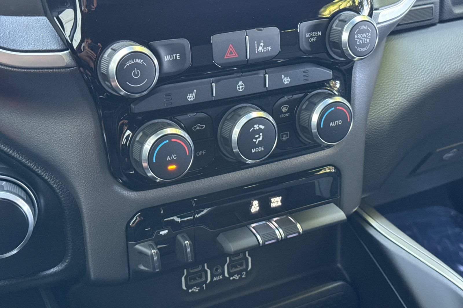Used 2023 RAM 1500 Big Horn AWD/4WD image 20