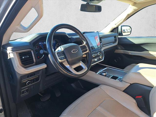 Used 2023 Ford Expedition Max Limited image 9
