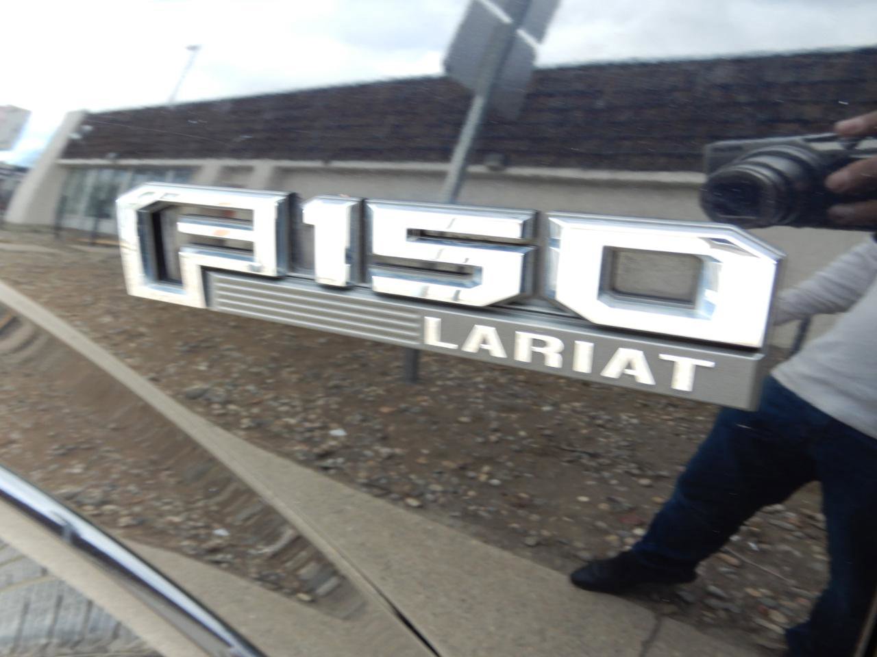 Used 2019 Ford F150 Lariat w/ Equipment Group 502A Luxury image 24