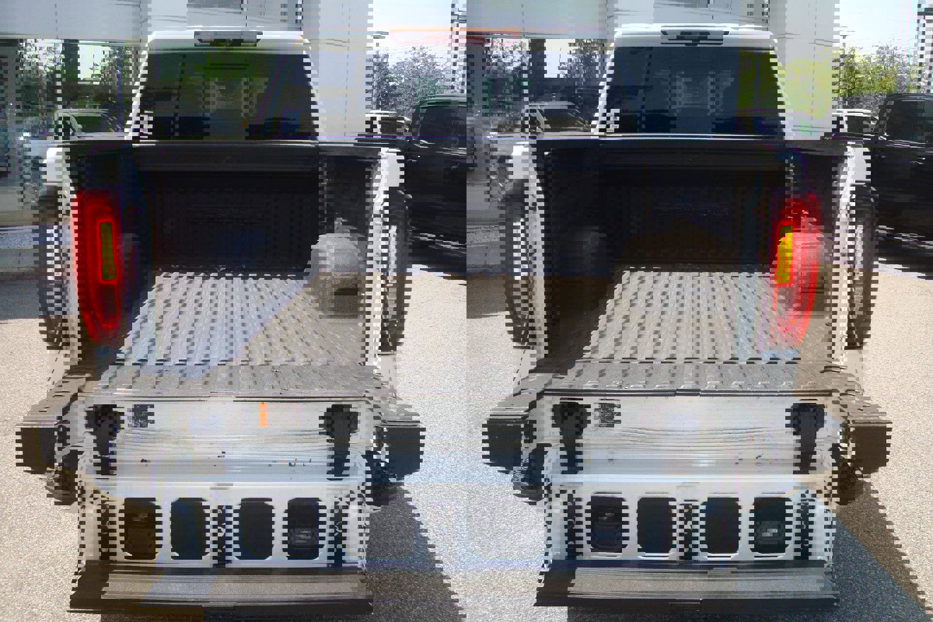 Certified 2024 GMC Sierra 1500 Denali w/ Technology Package image 29