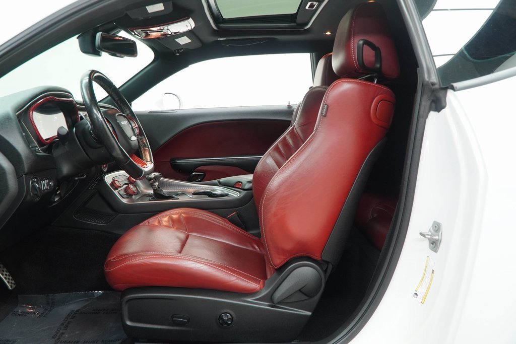 Used 2019 Dodge Challenger SRT Hellcat Redeye image 39