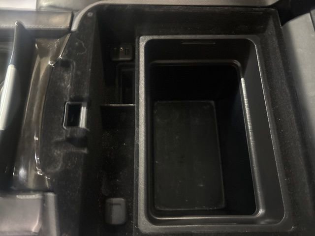 Used 2020 Cadillac Escalade ESV Platinum AWD/4WD image 35