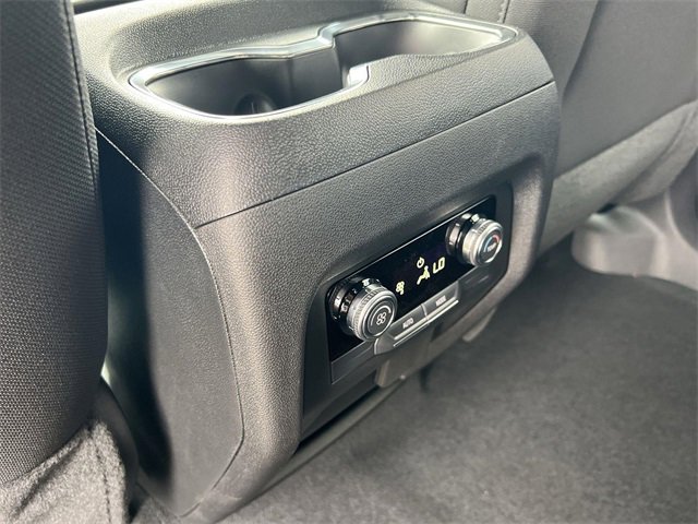 New 2025 GMC Acadia Elevation image 25