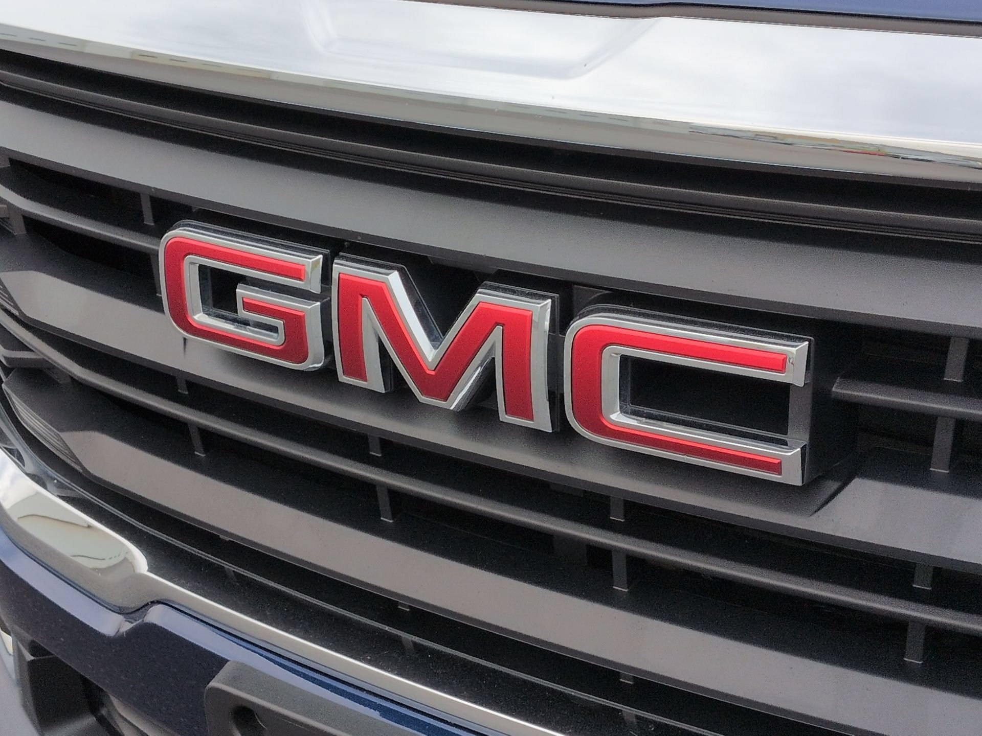 Certified 2022 GMC Terrain SLE w/ Driver Convenience Package AWD/4WD image 31