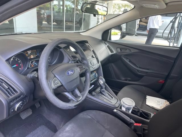 Used 2018 Ford Focus S FWD image 2