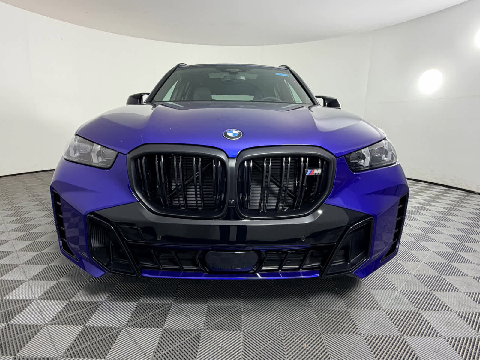 New 2026 BMW X5 M60i image 10
