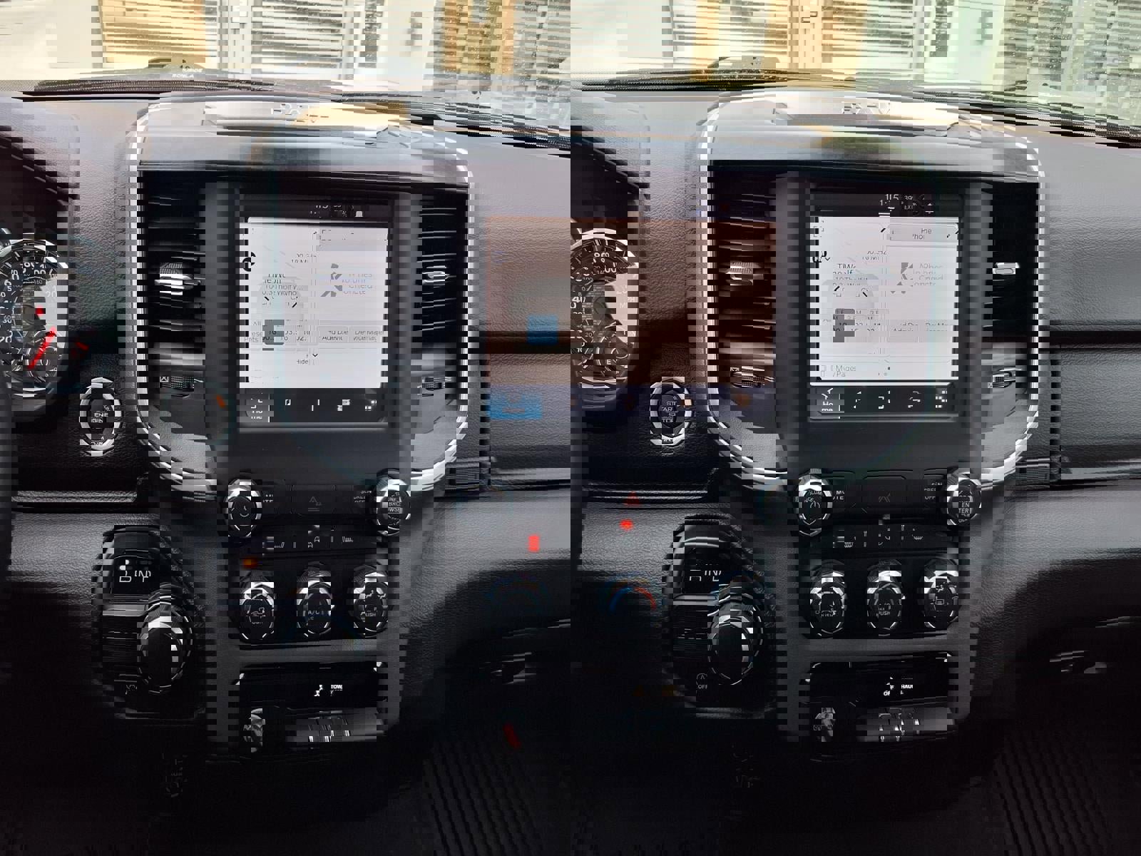 Used 2023 RAM 1500 Lone Star image 17