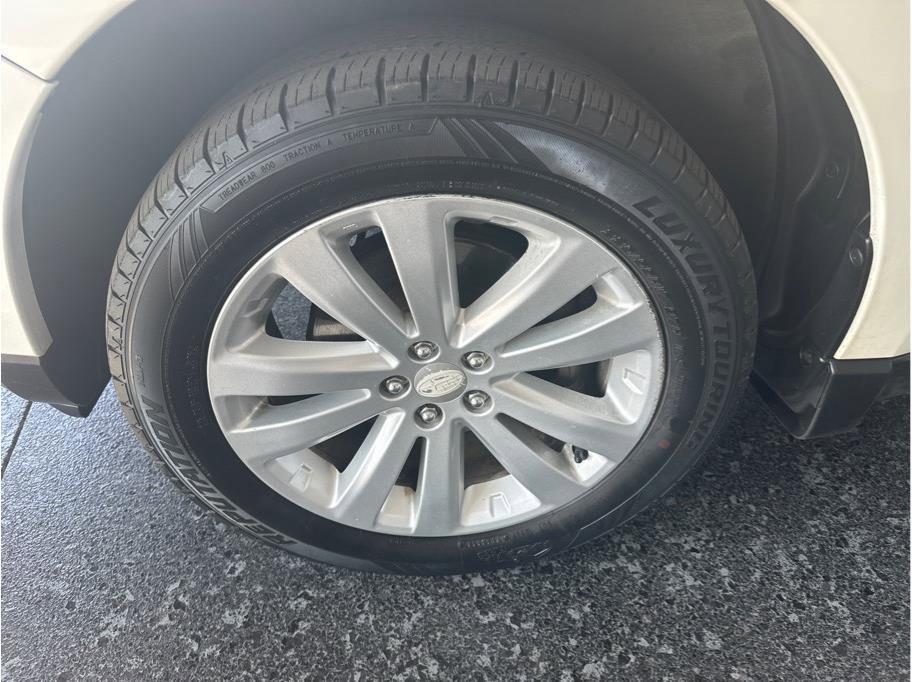 Used 2011 Subaru Forester 2.5X Premium image 9