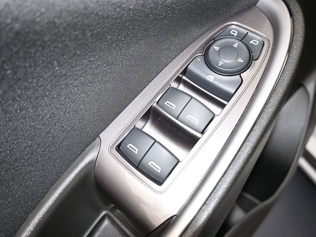 Used 2023 Chevrolet Malibu RS image 14