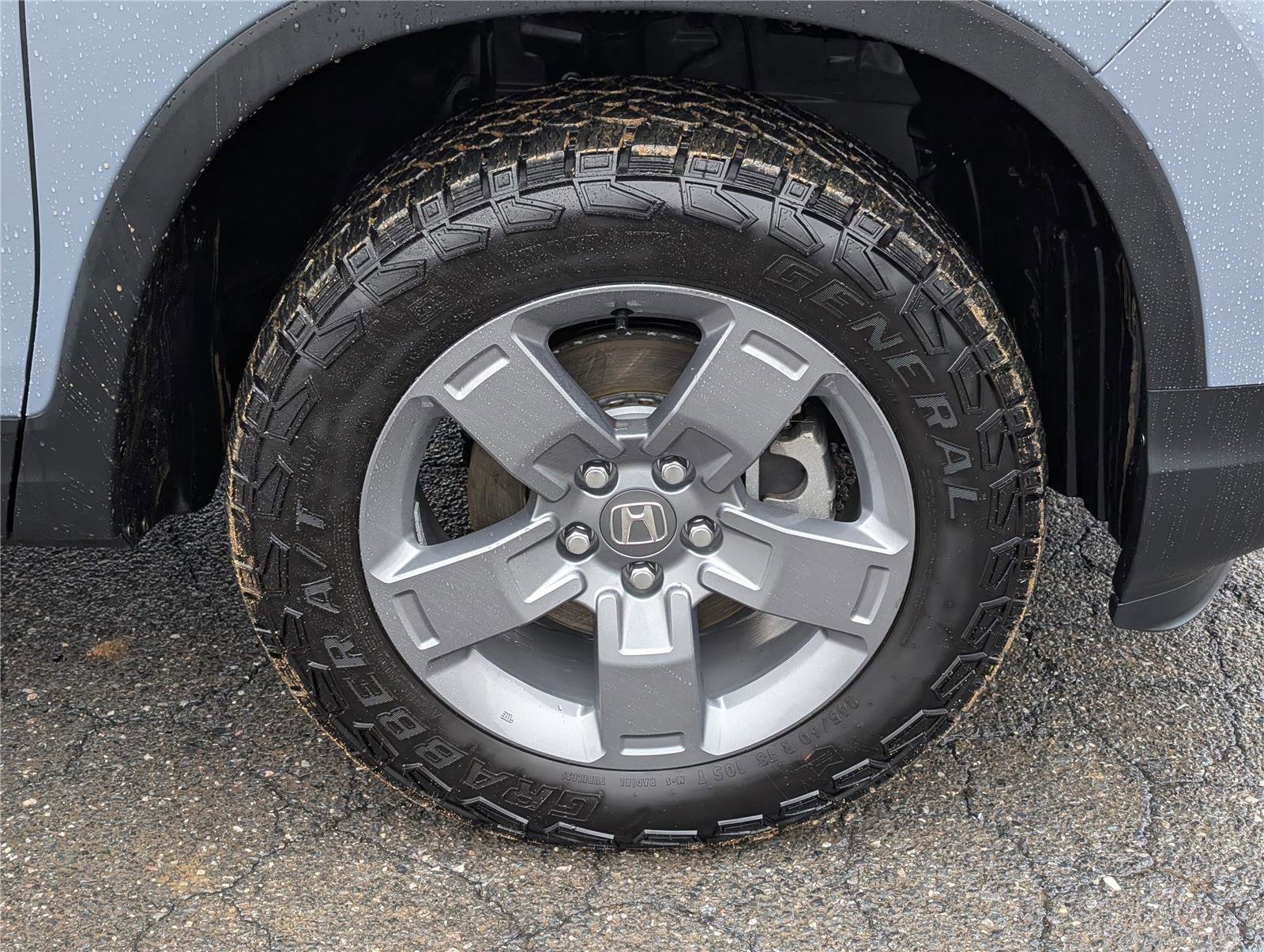 Used 2025 Honda Ridgeline TrailSport image 9