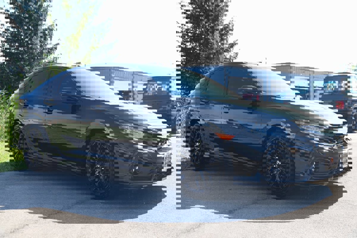 Used 2020 Honda Civic Sport Touring image 2