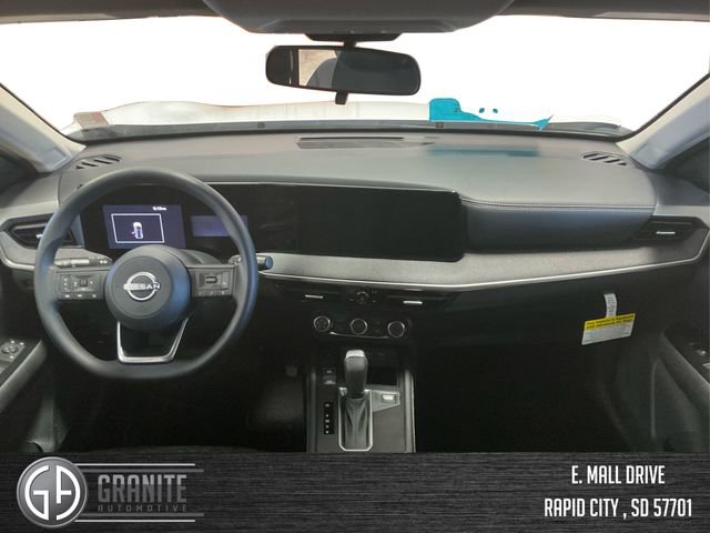 Used 2025 Nissan Kicks SV w/ SV Premium Package image 22