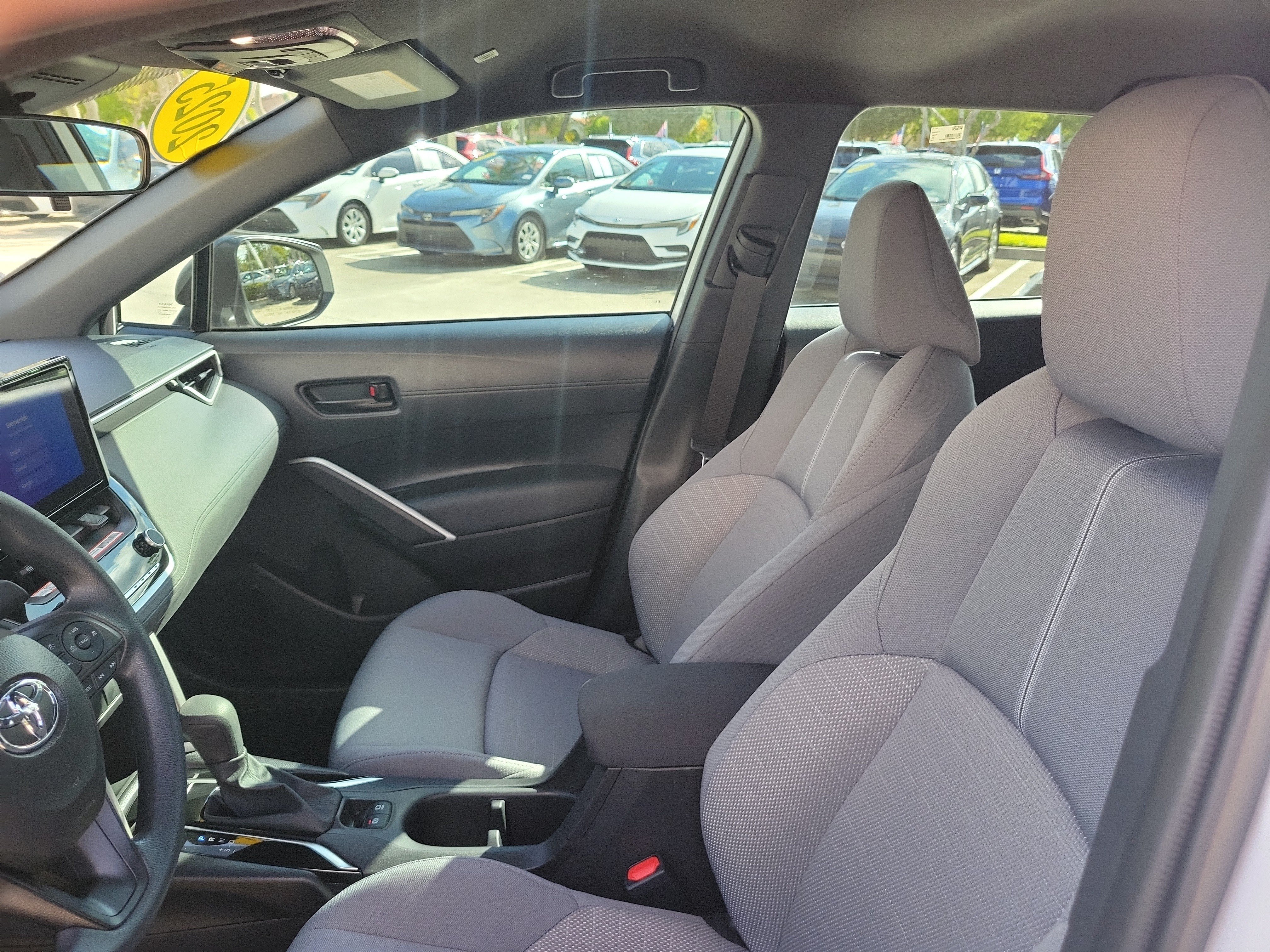 Certified 2025 Toyota Corolla Cross AWD Hybrid image 21
