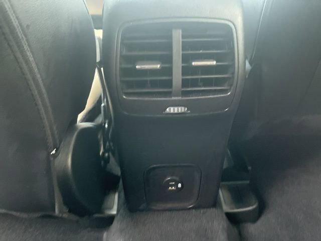 Used 2022 Ford Escape SEL image 17