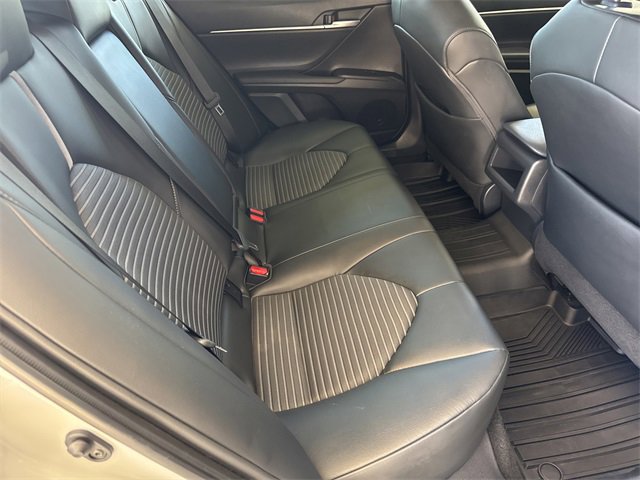Used 2023 Toyota Camry SE image 31