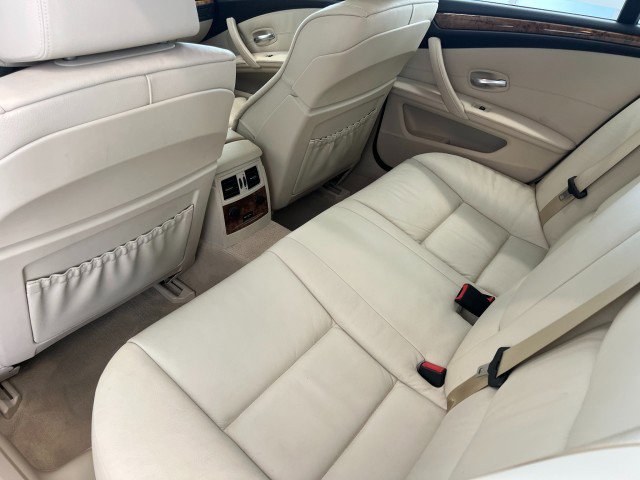 Used 2008 BMW 528xi Sedan AWD/4WD image 30