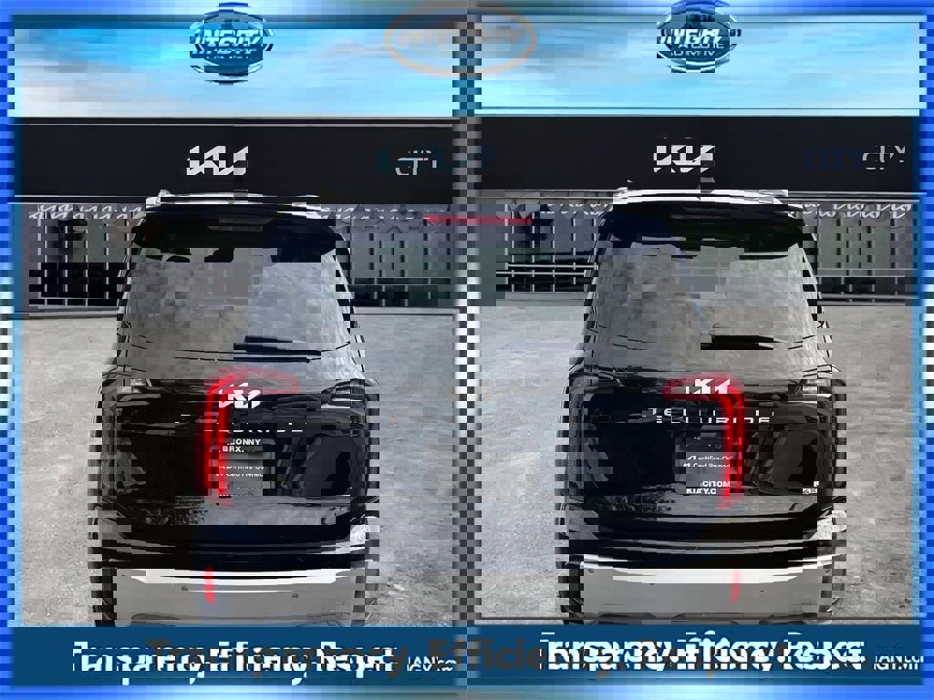 Used 2023 Kia Telluride S w/ S Sunroof Package image 5