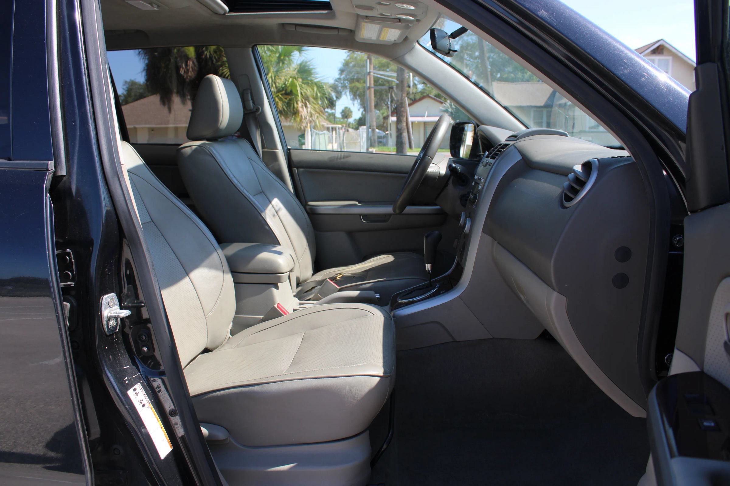 Used 2012 Suzuki Grand Vitara Limited AWD/4WD image 24