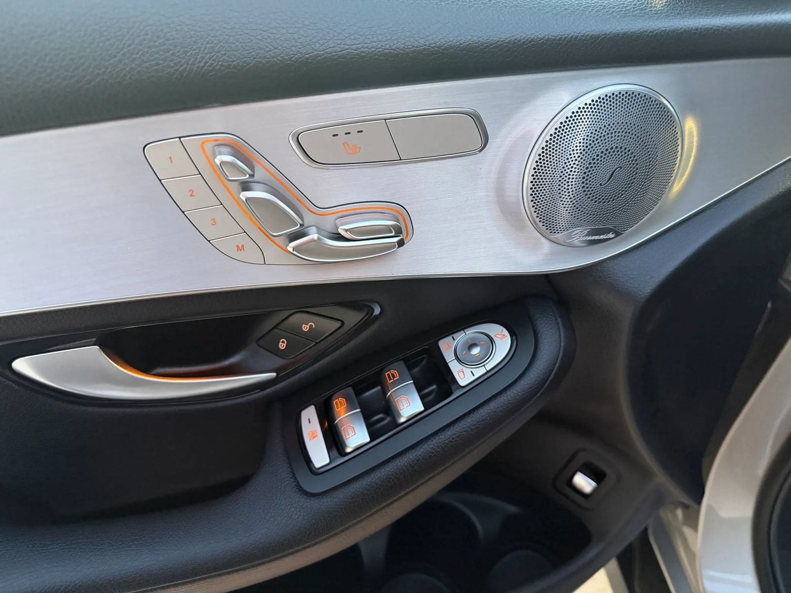 Used 2019 Mercedes-Benz GLC 300 4MATIC image 46