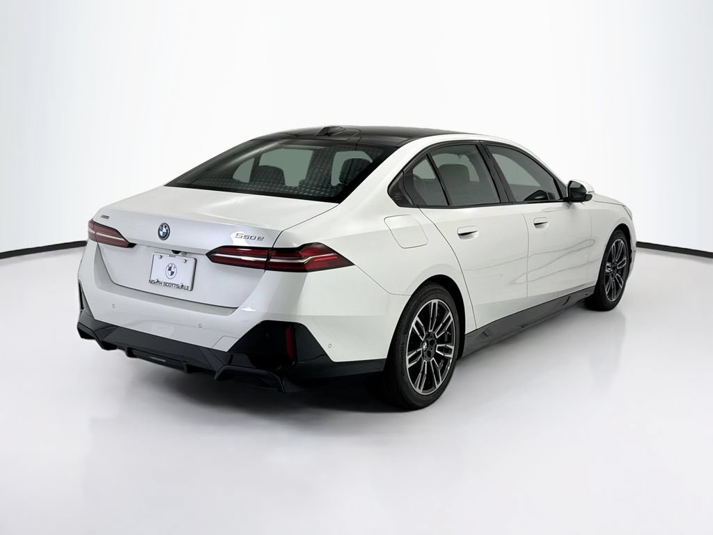 New 2027 BMW 550e xDrive AWD/4WD image 5