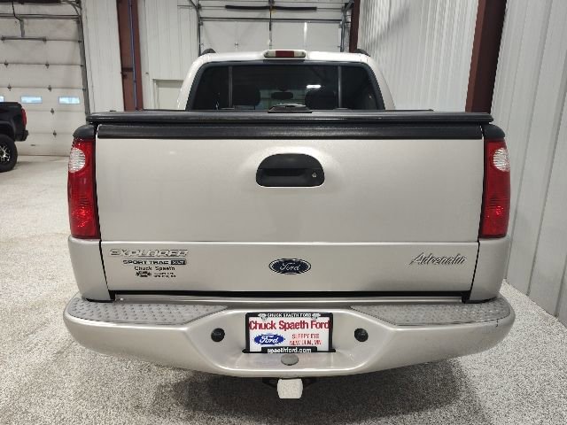 Used 2004 Ford Explorer Sport Trac 4x4 image 5