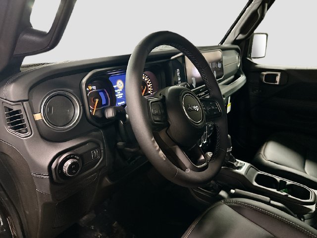 New 2026 Jeep Gladiator Sport AWD/4WD image 9