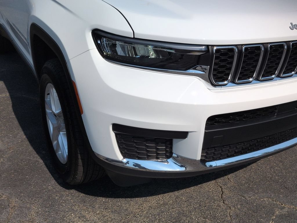 New 2026 Jeep Grand Cherokee L Laredo AWD/4WD image 8