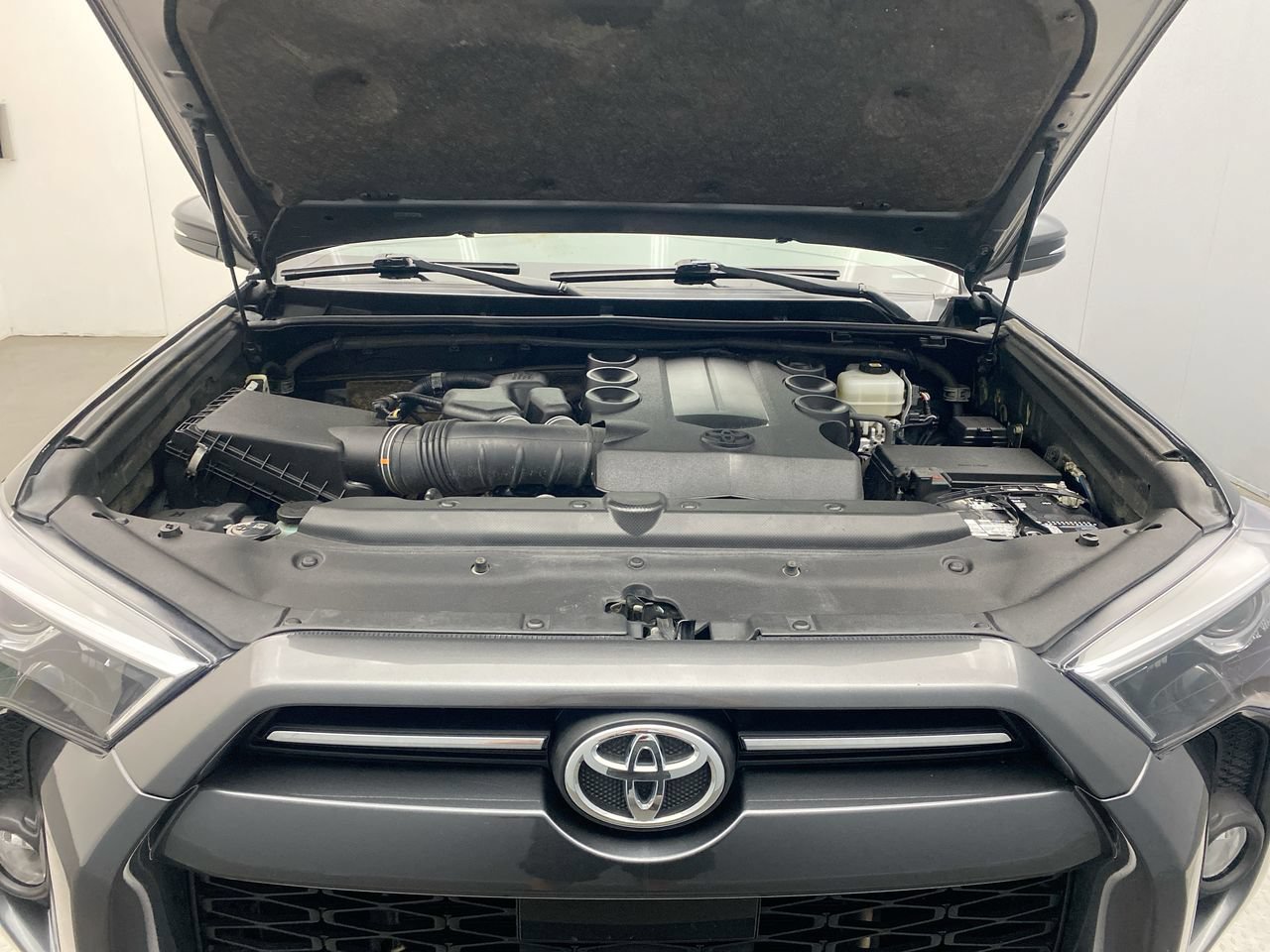 Used 2020 Toyota 4Runner TRD Off-Road Premium w/ Moonroof Package AWD/4WD image 11