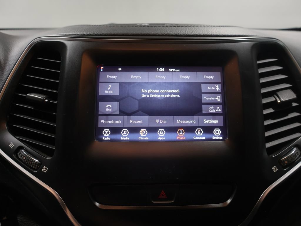 Used 2019 Jeep Cherokee Latitude w/ Popular Appearance Group image 26