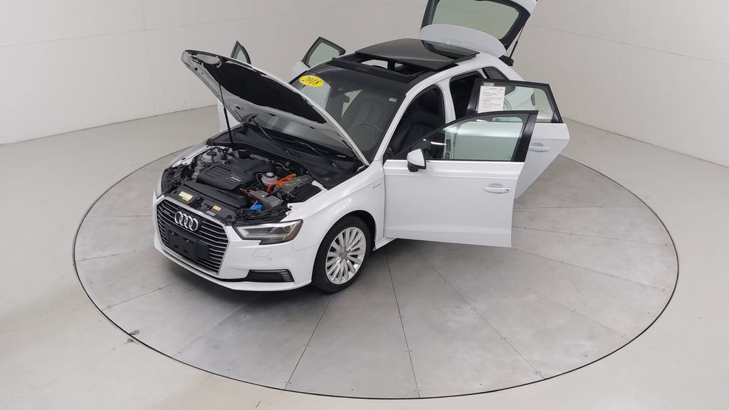 Used 2018 Audi A3 e-tron Prestige w/ Prestige Package FWD image 57