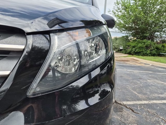 Used 2018 Mercedes-Benz Metris Passenger image 26